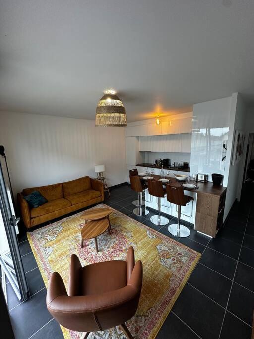 Le National Panoramique Apartment Tours Bagian luar foto