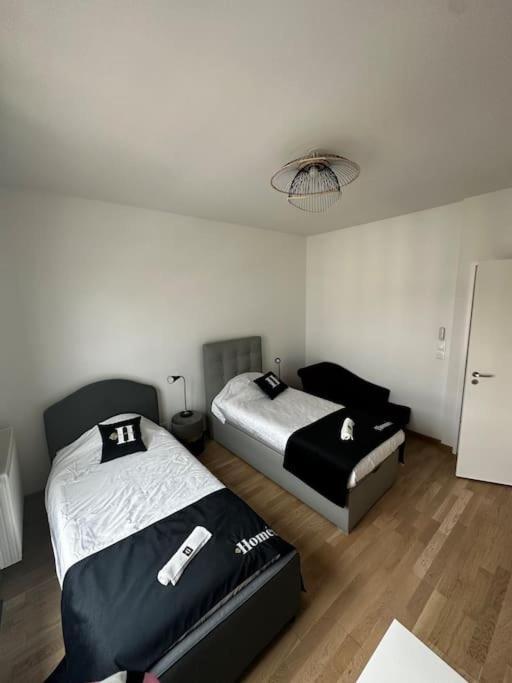 Le National Panoramique Apartment Tours Bagian luar foto
